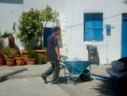 Suchkarre in Loutro
