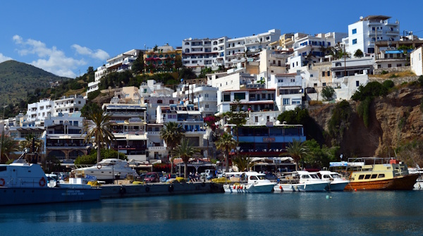 Agia Galini, Gesamtansicht