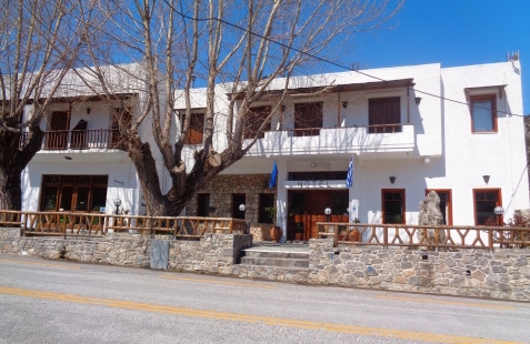 Neos Omalos Hotel